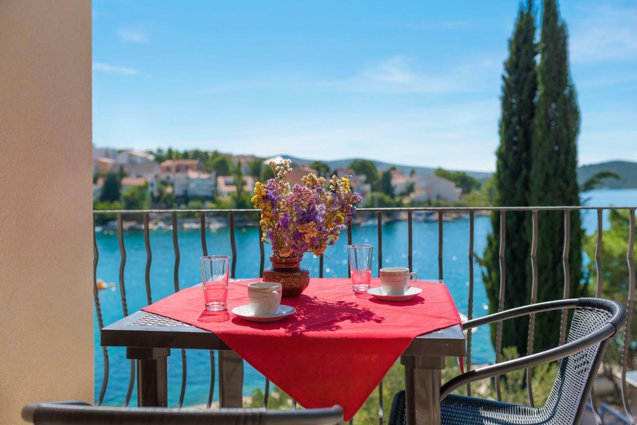 Villa Divna 자보리치 외부 사진